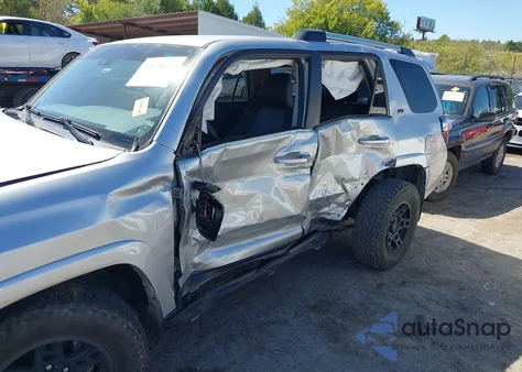 2020 Toyota 4Runner from USA, damaged, VIN JTEBU5JR2L5820736